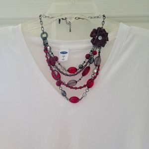 New York and Company necklace